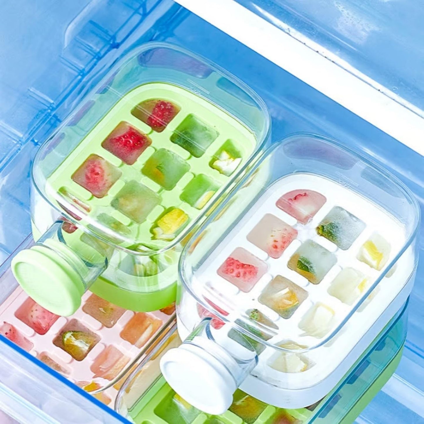 Ice Cube Bottle 2 in 1, Silicone Ice Tray for Home Ice Making with Lid and Straw